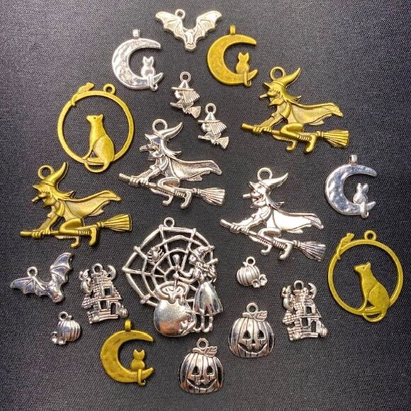 Halloween Witch Themed Charms Pendants 21pc Set - Picture 1 of 4